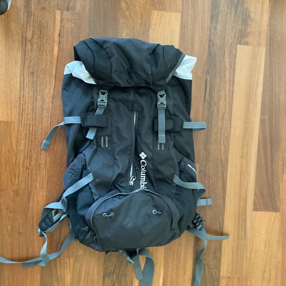 Columbia travel back pack